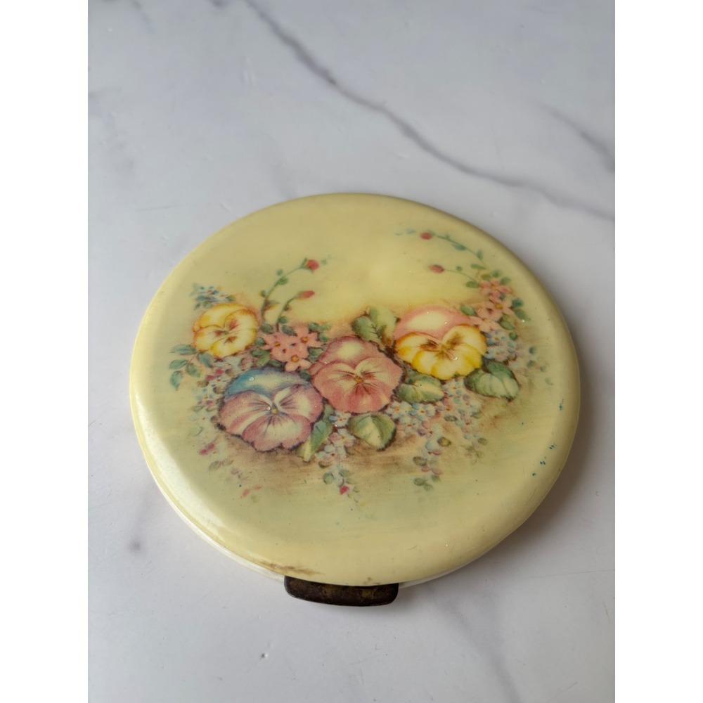 Vintage Rex Fifth Ave Powder Compact Mirror Pansy Floral Yellow Celluloid